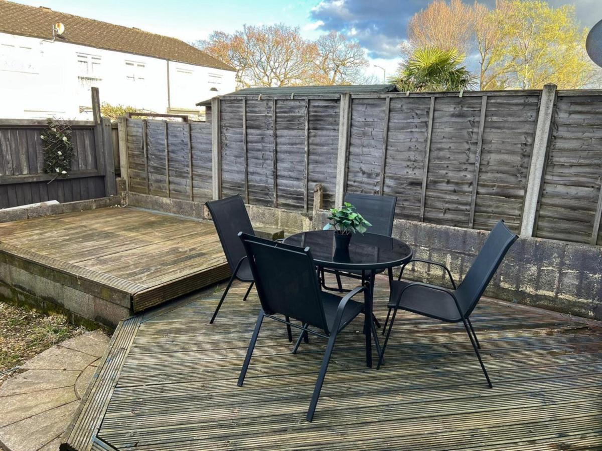 Spacious & Comfy Home- Very Close To Nec Birmingham ,Hs2 & Airport- Perfect For Contractors & Groups- Free Parking & Fast Wifi Marston Green Exteriör bild